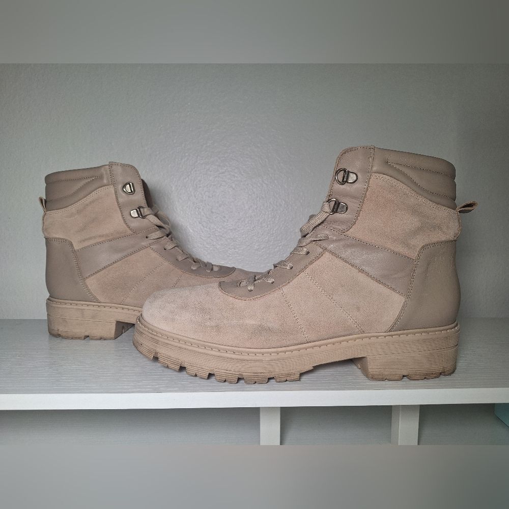 Women's Tan Ankle Boots